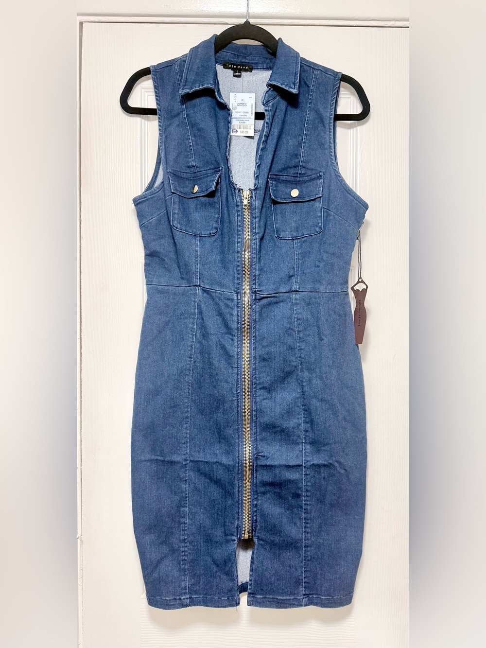 Haute Monde Sleeveless Denim Zip-Front Mini Dress in Blue